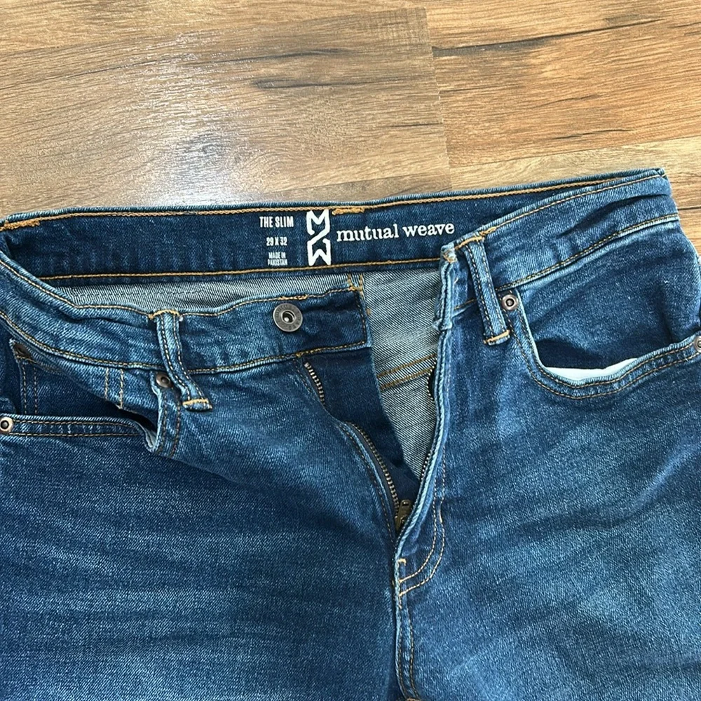 MUTUAL WEAVE THE SLIM MEN BLUE JEANS Sz 29 X 32 - Picture 6 of 11